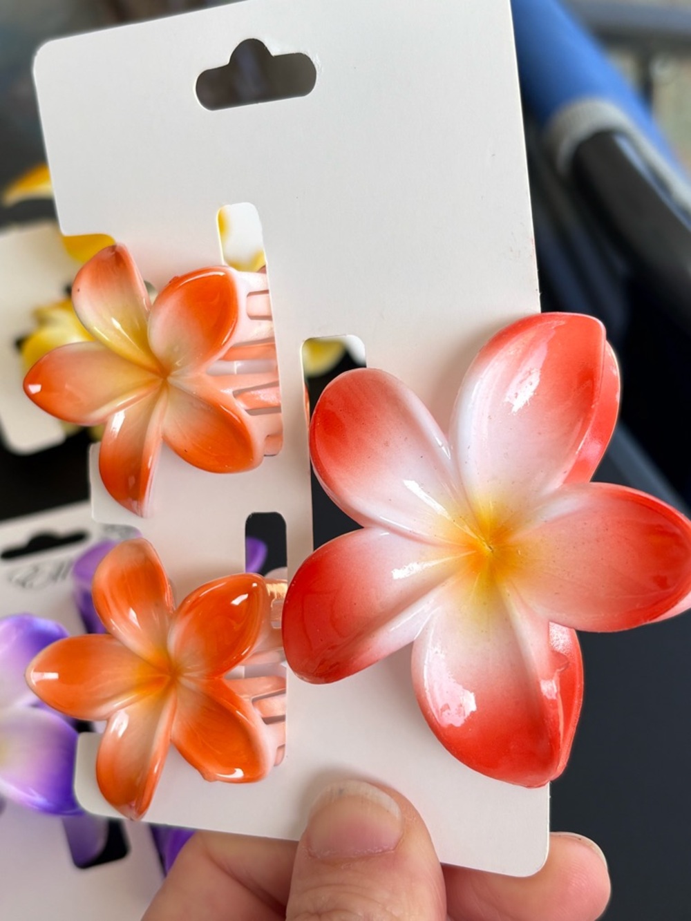 9 Pc Tropical Flower Hair Clips Sets | 3 Colors, Plumeria Floral Clips Bundle - Picture 3 of 4